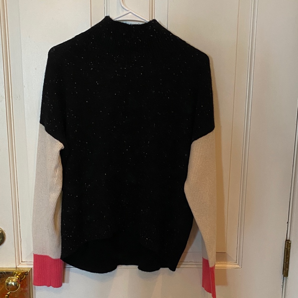 Elegant Women's cashmere 
Turtleneck Sweater - Black, Cream, and Pink